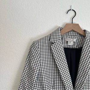 Rachel Zoe Black and White Blazer